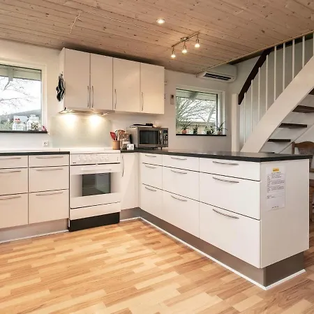 Vakantiehuis Three-Bedroom Holiday home in Bogense 4 Bogense