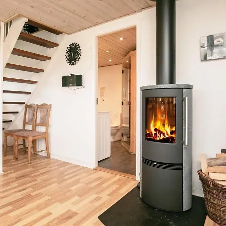 Spacious Holiday Home At Bogense Funen With Indoor Whirlpool * בוגנזה